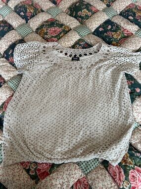 A—Crochet Lace Short Sleeve Top - Ivory